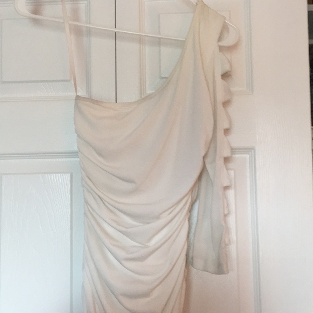City Triangles one open cut sleeve dress. Ivory SM